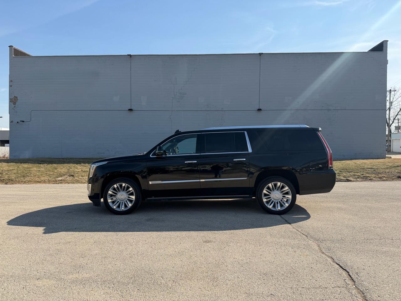 Cadillac Escalade ESV Platinum 4WD 2020