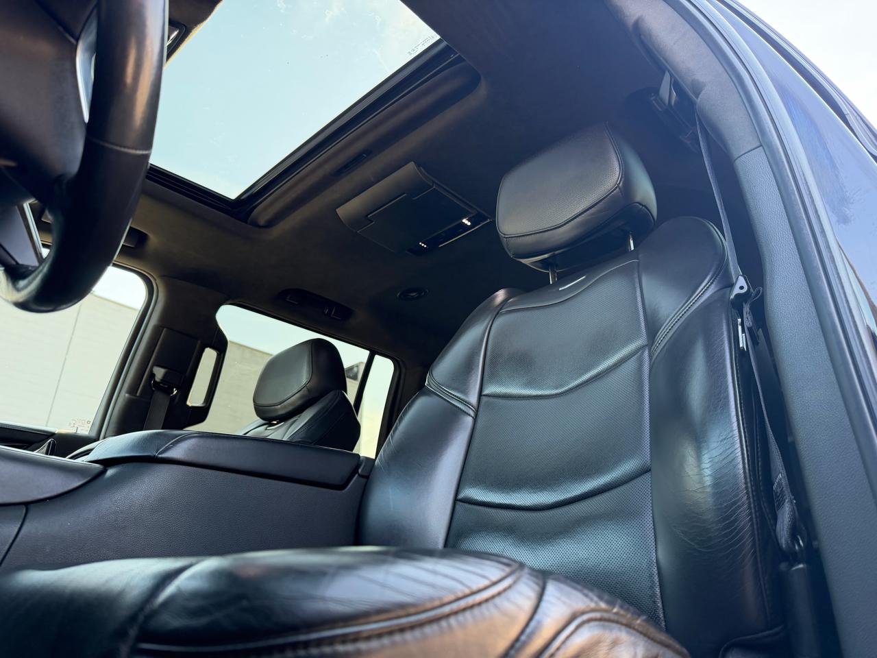 Cadillac Escalade ESV Platinum 4WD 2020