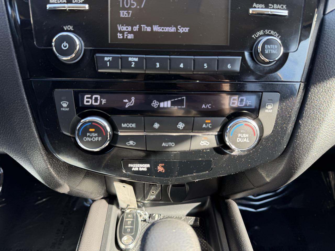Nissan Rogue S AWD 2014