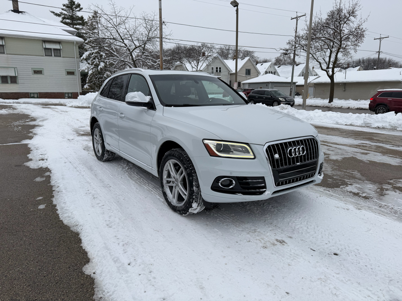 2017 Audi Q5 2.0T Premium Plus quattro