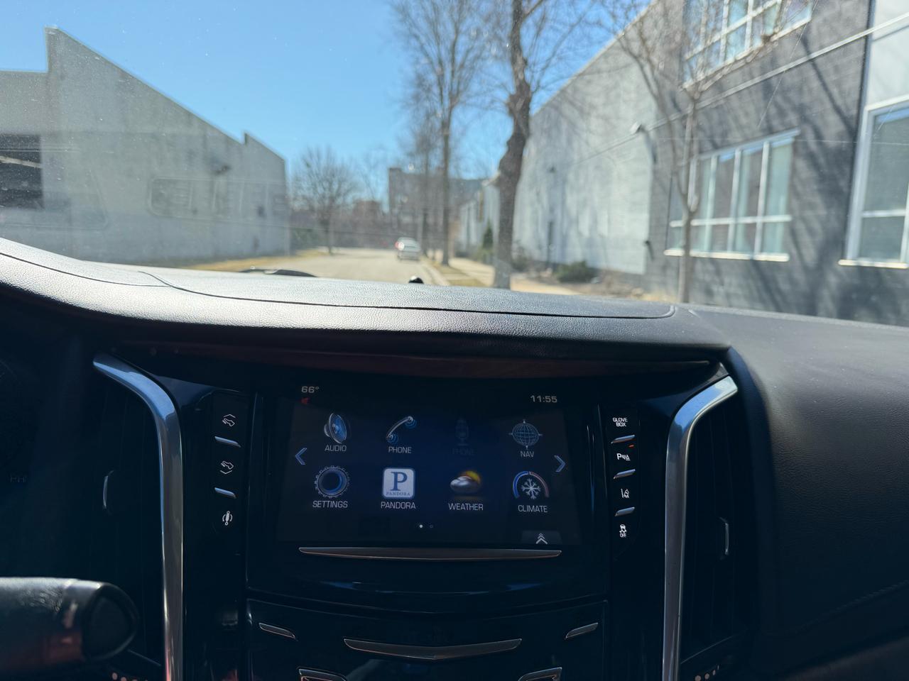 Cadillac Escalade Luxury 4WD 2015