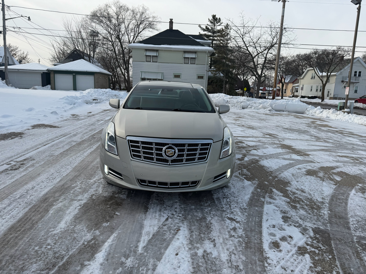 Cadillac XTS Premium 2013