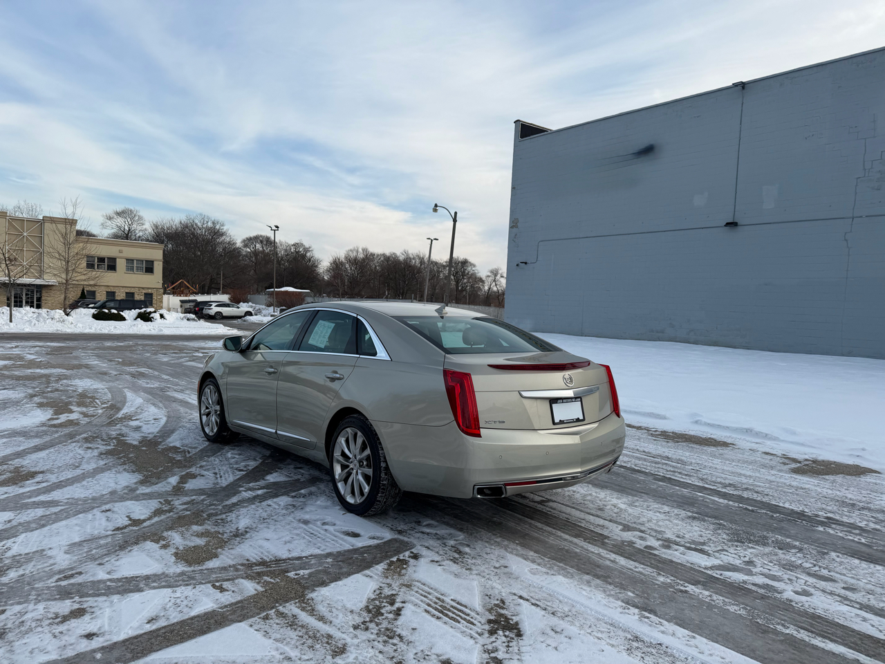 Cadillac XTS Premium 2013