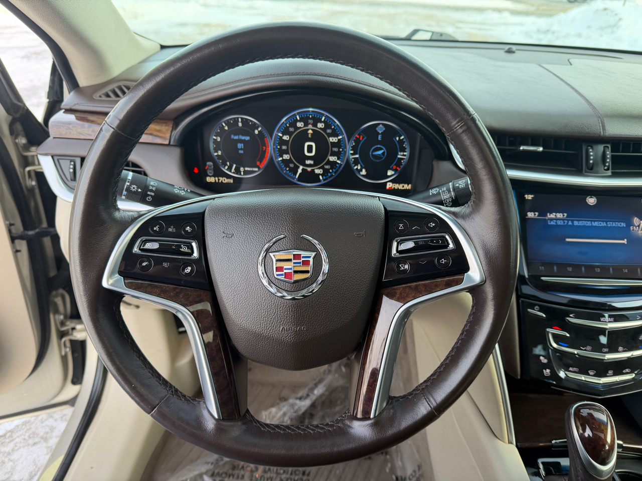 Cadillac XTS Premium 2013