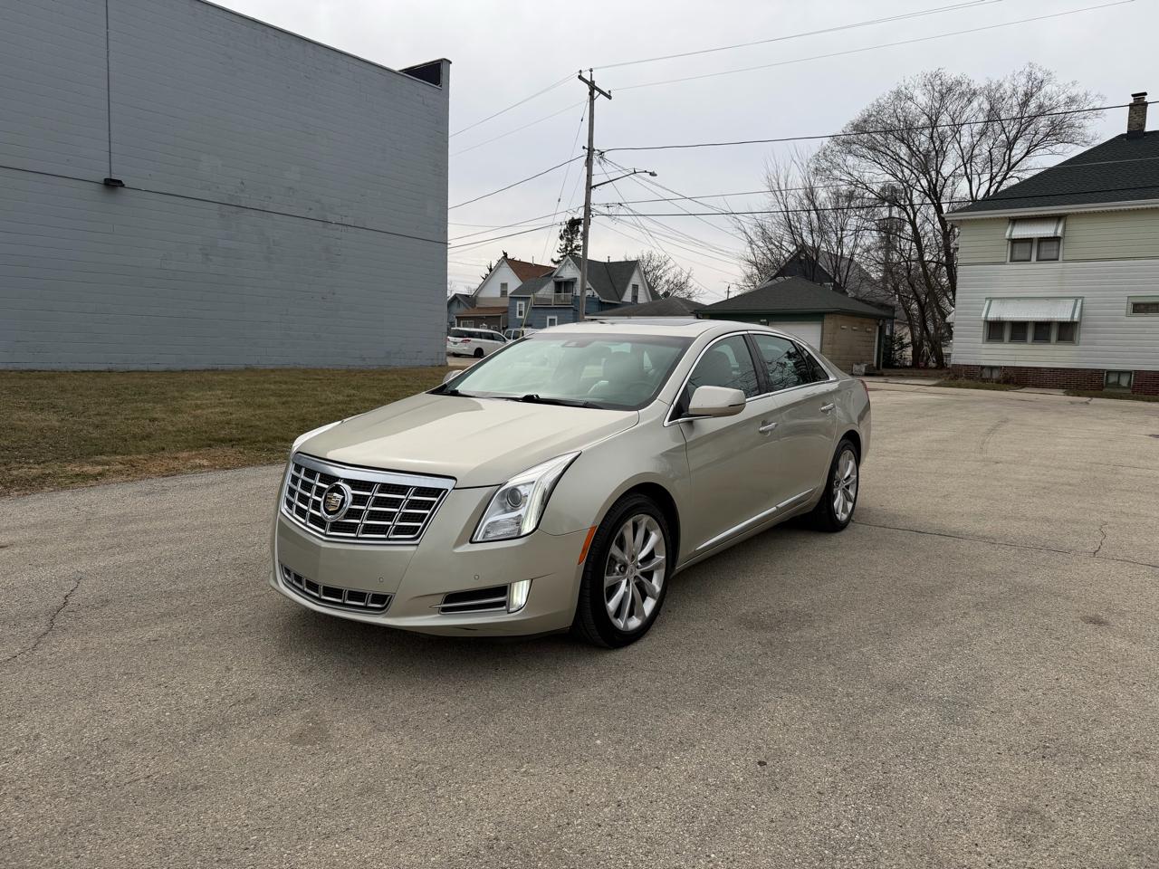 Cadillac XTS Premium 2013