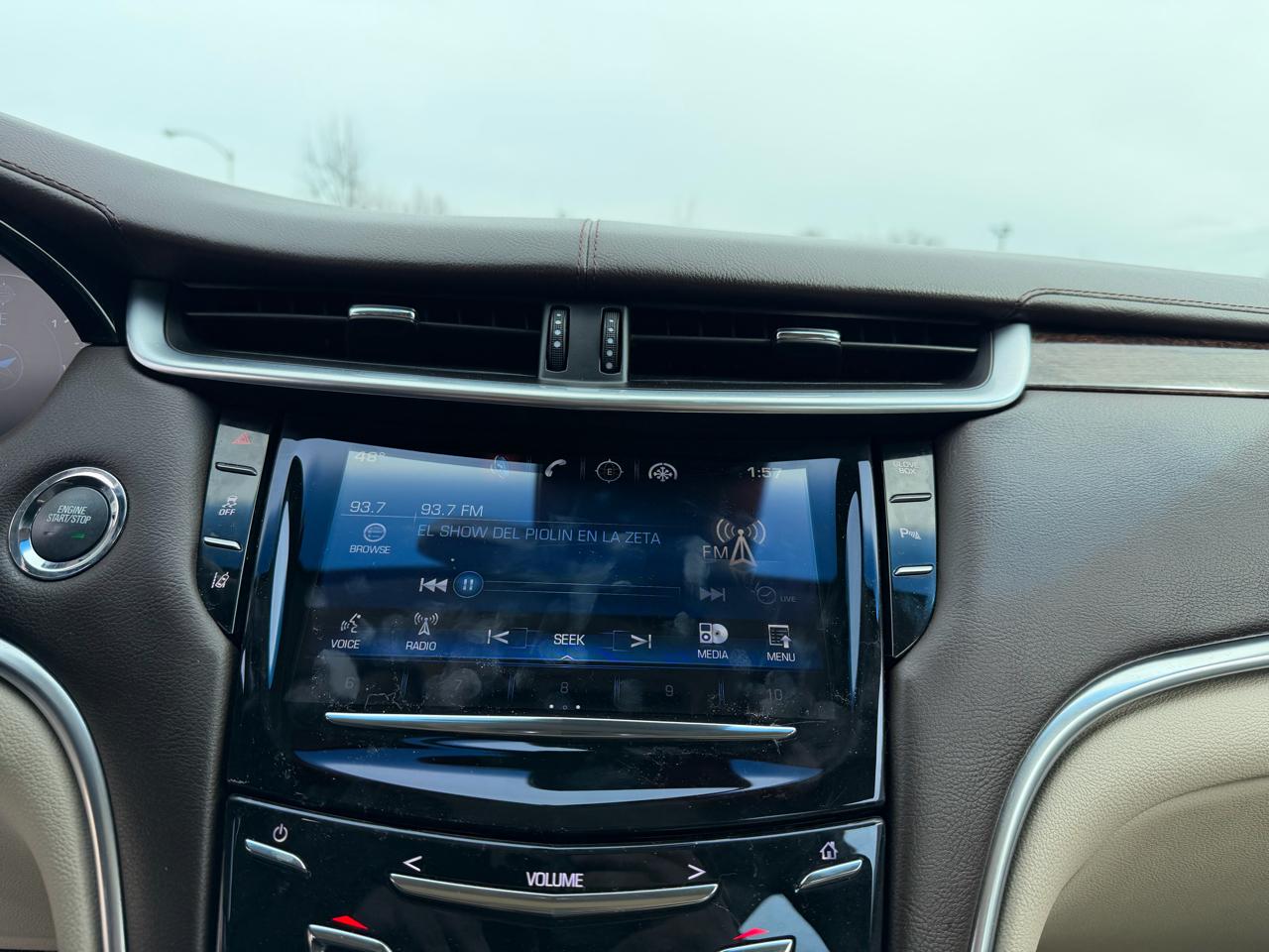 Cadillac XTS Premium 2013