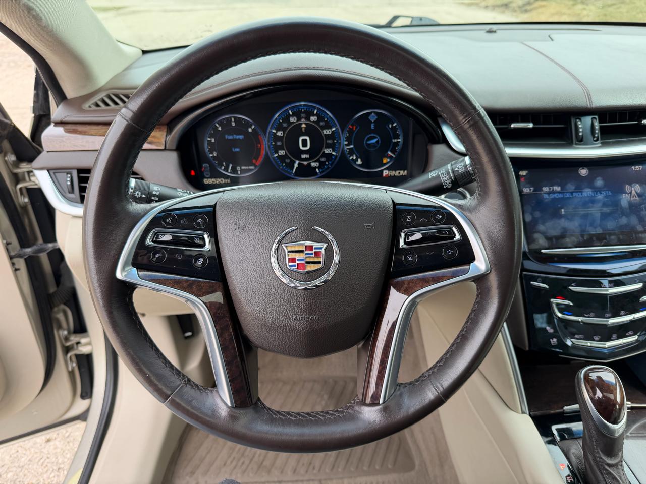 Cadillac XTS Premium 2013