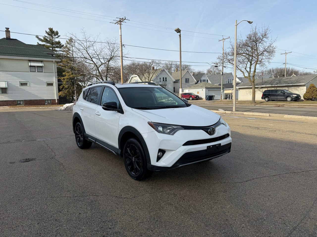 Toyota RAV4 XLE AWD 2018