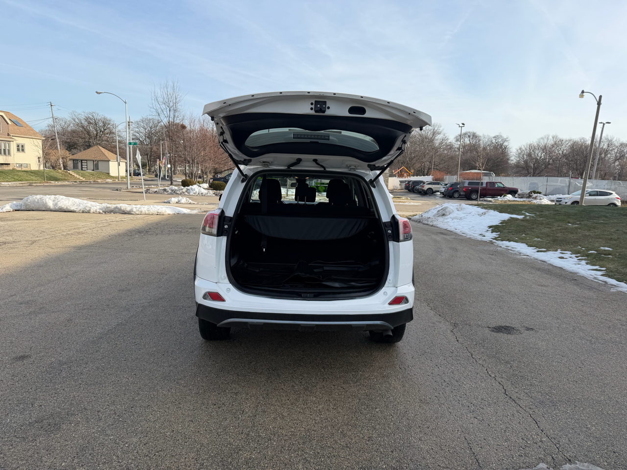 Toyota RAV4 XLE AWD 2018