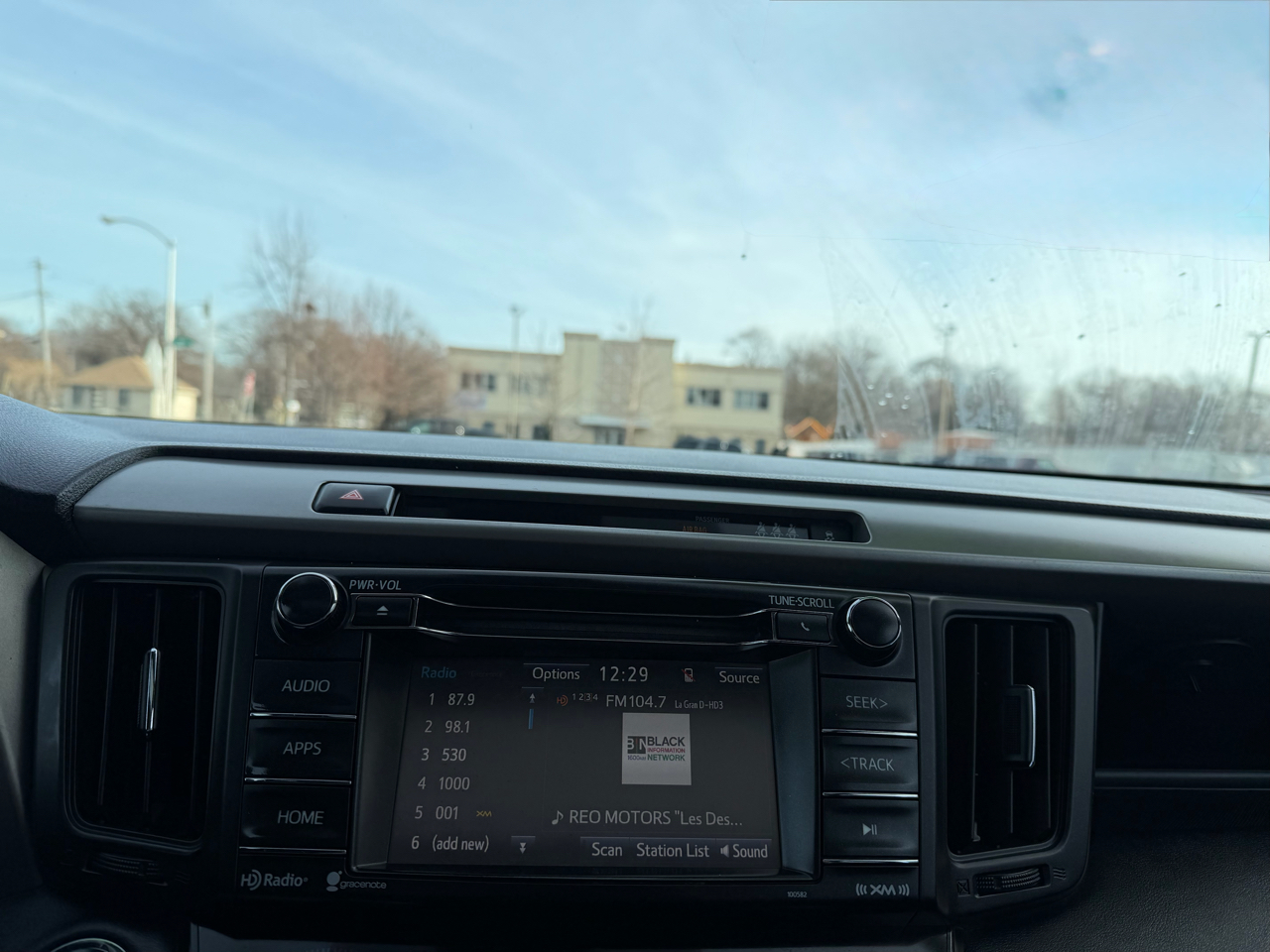 Toyota RAV4 XLE AWD 2018