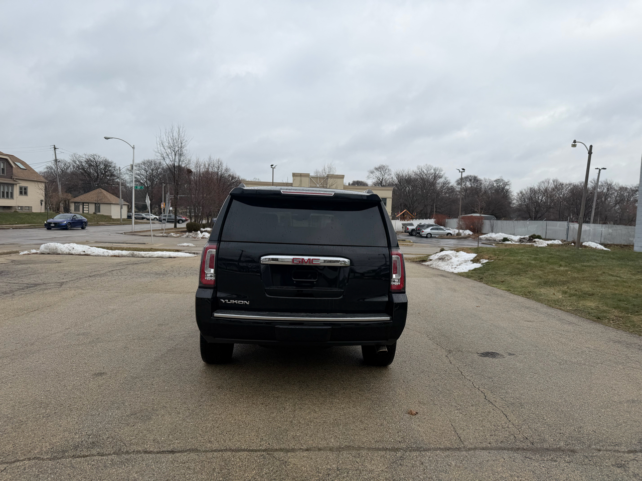 GMC Yukon Denali 4WD 2018