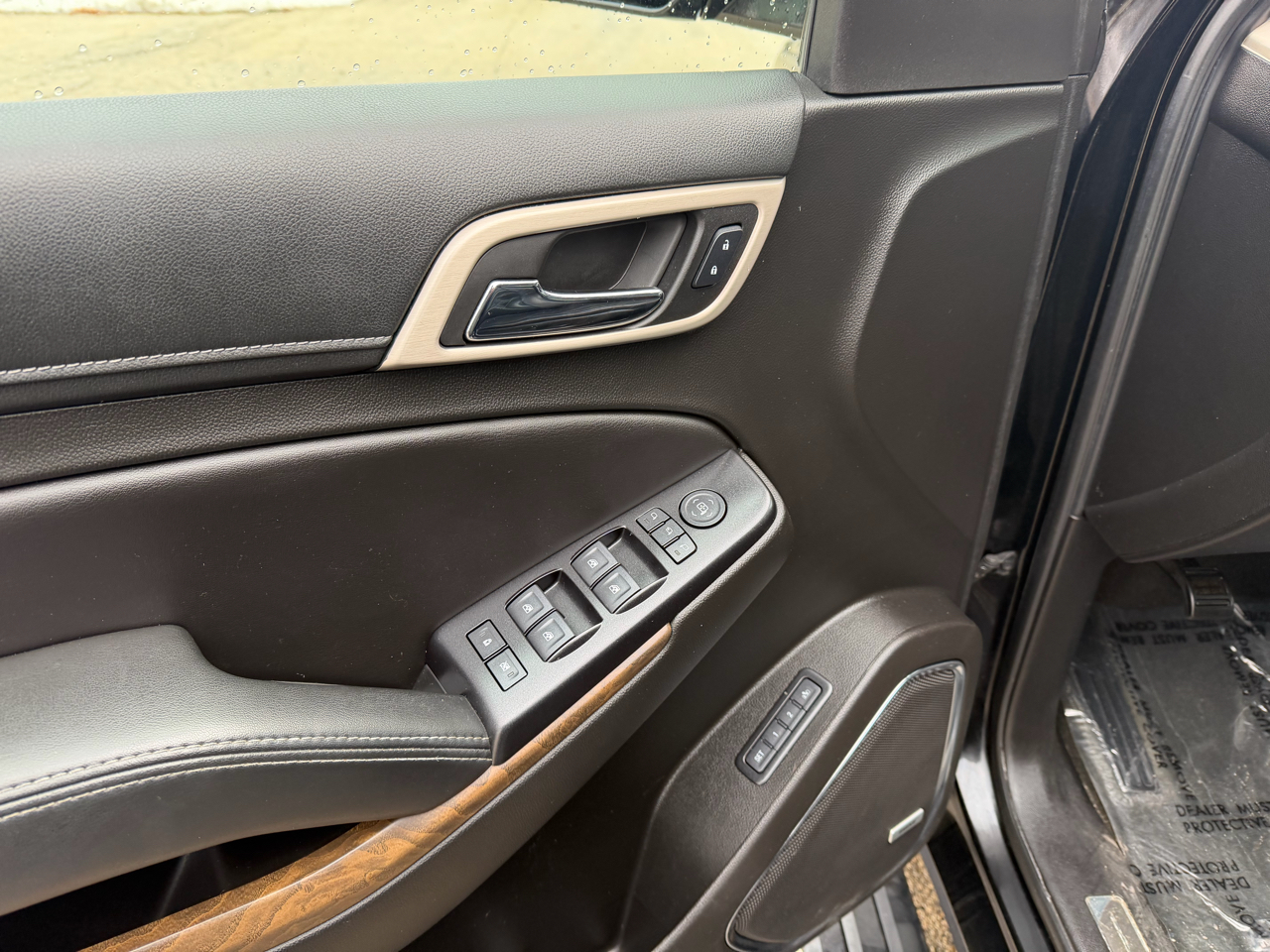 GMC Yukon Denali 4WD 2018