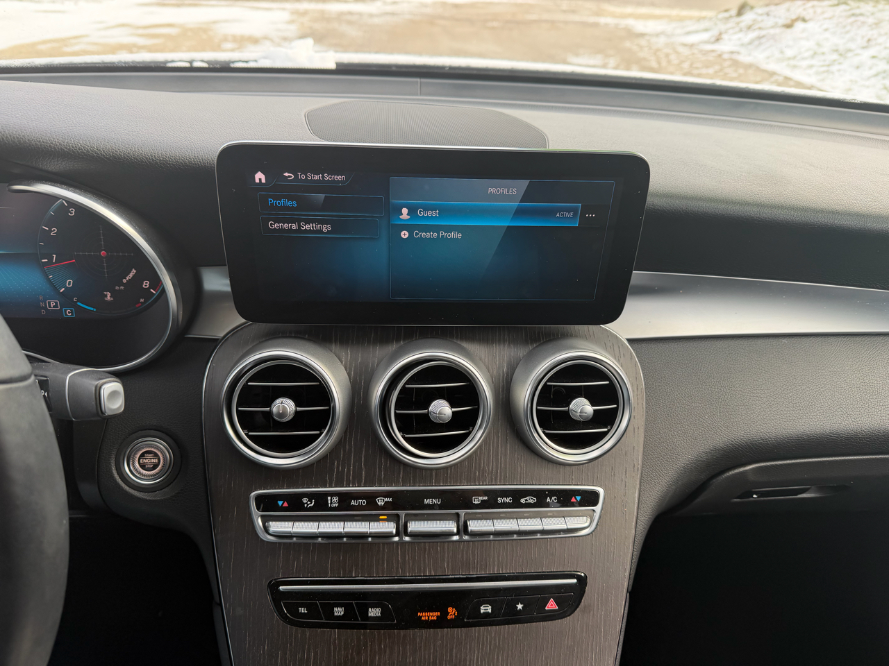 Mercedes-Benz GLC-Class GLC300 4MATIC 2021