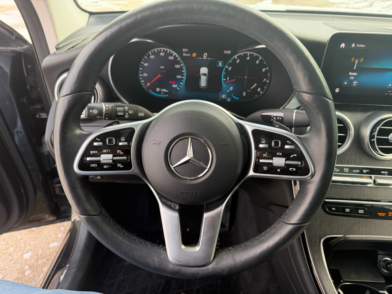 Mercedes-Benz GLC-Class GLC300 4MATIC 2021