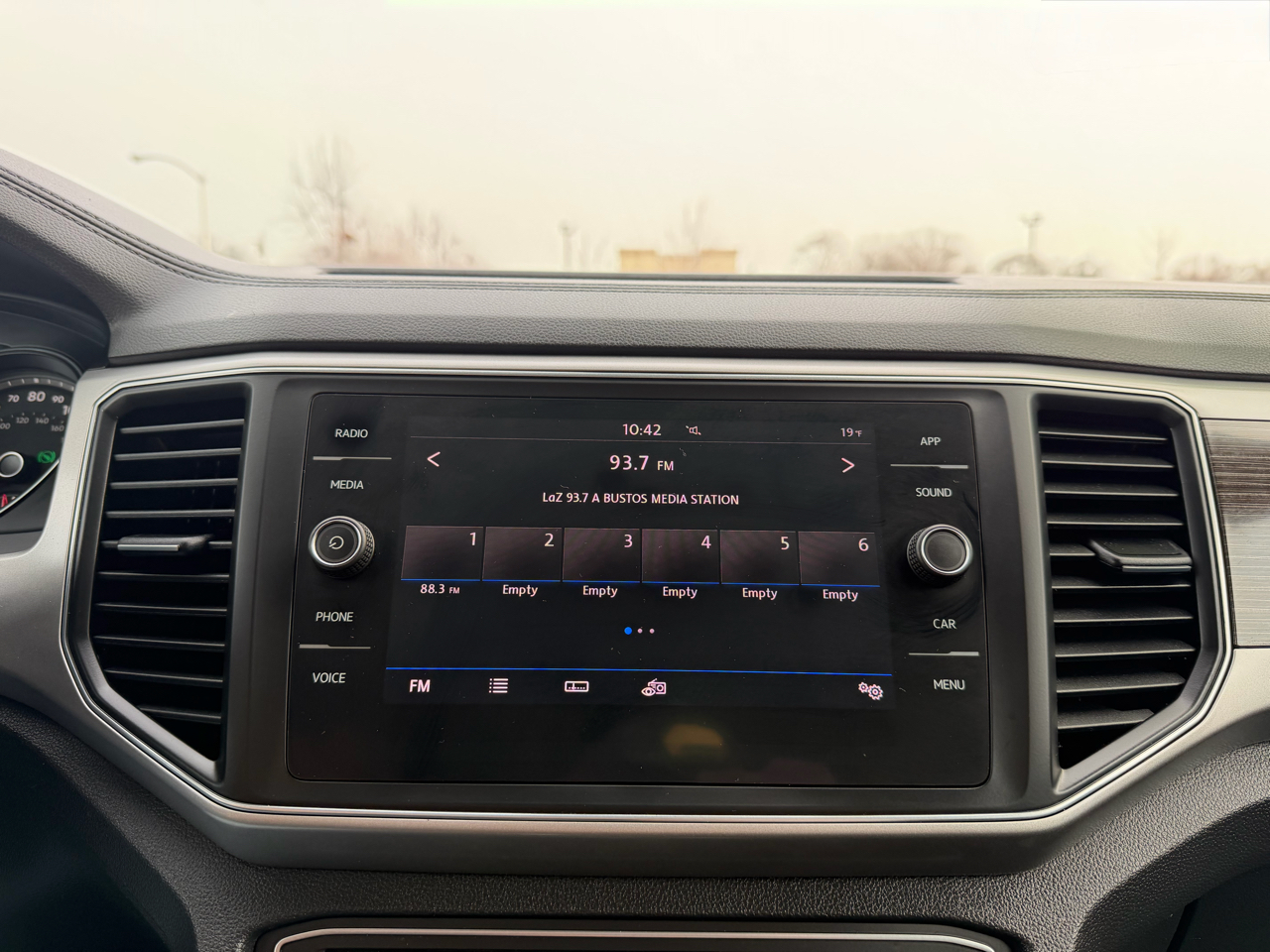 Volkswagen Atlas SE w/Technology 2018