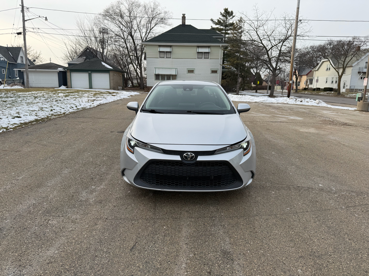 Toyota Corolla LE 2021