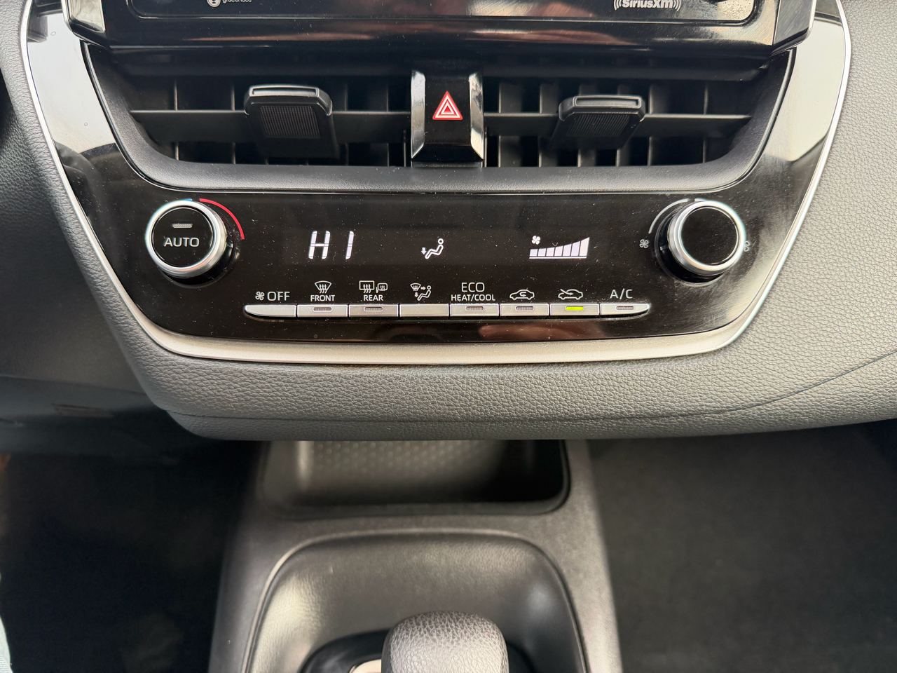 Toyota Corolla LE 2021