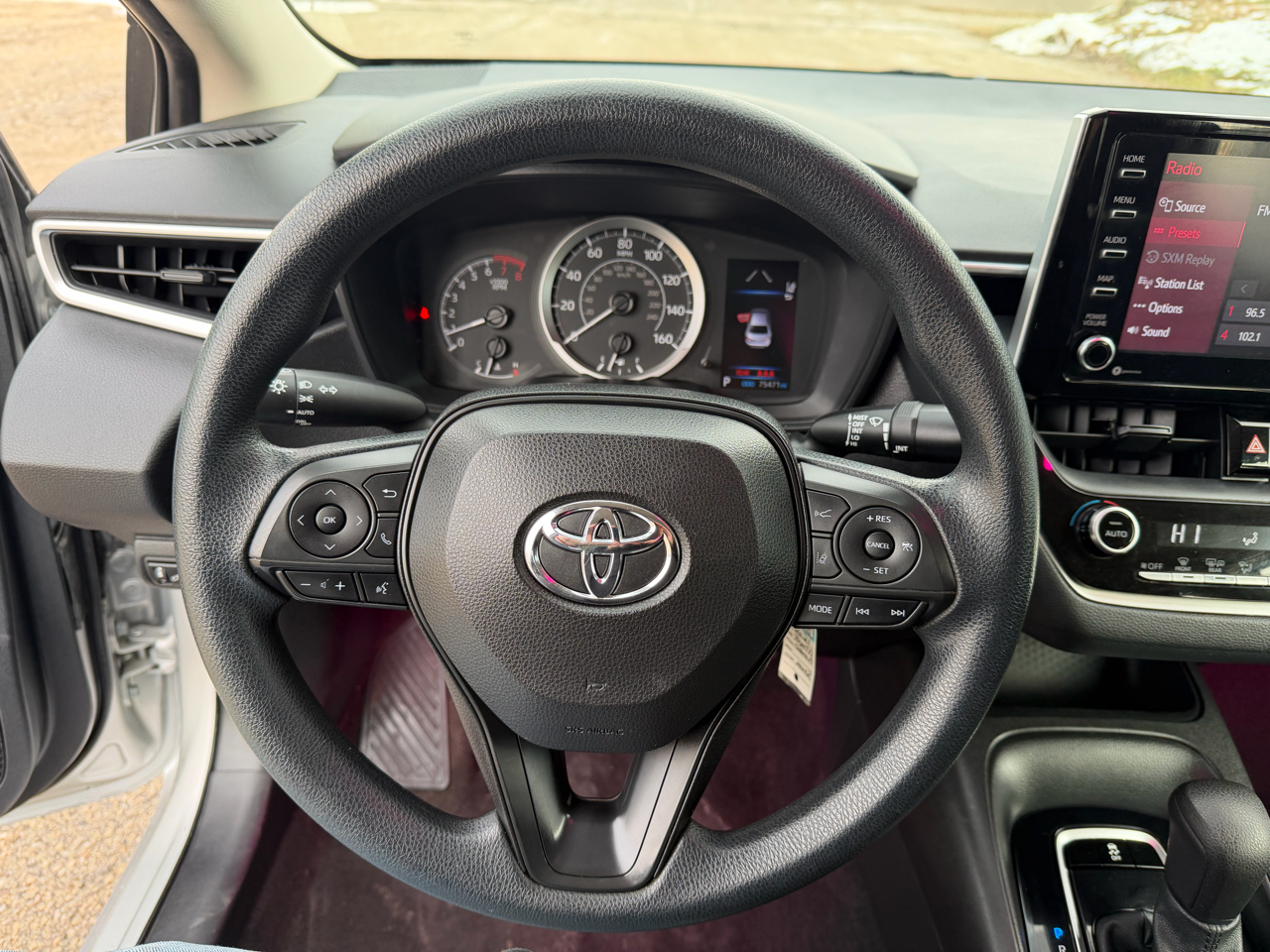 Toyota Corolla LE 2021