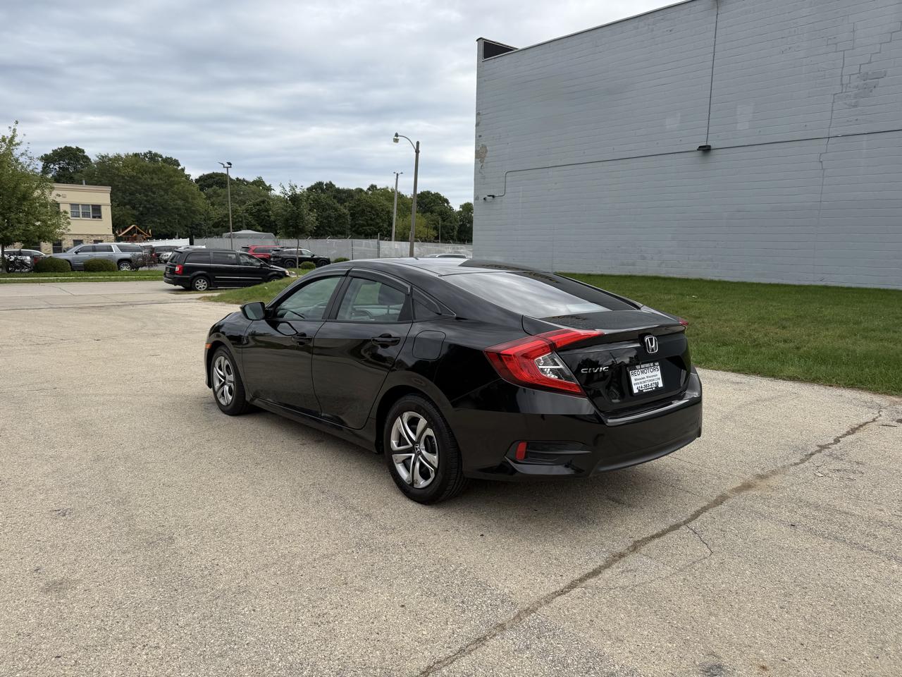 Honda Civic LX Sedan CVT 2016