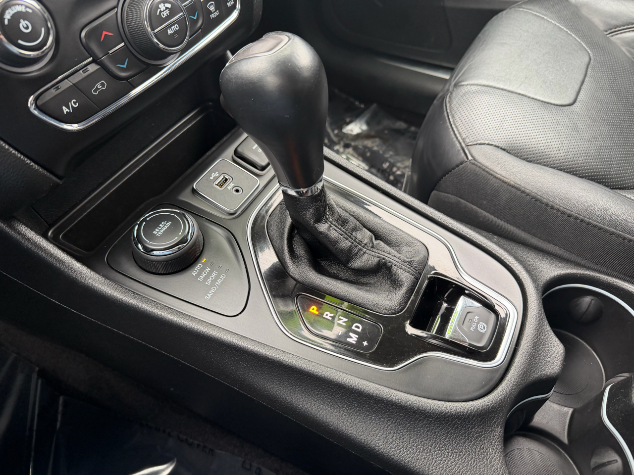 Jeep Cherokee Limited 4WD 2019