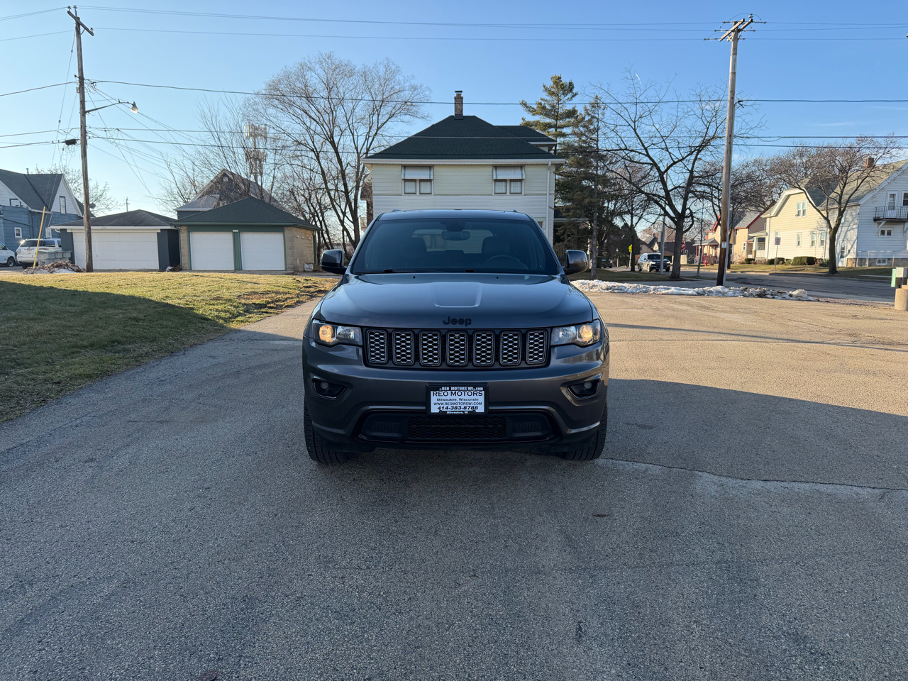 Jeep Grand Cherokee Laredo 4WD 2018
