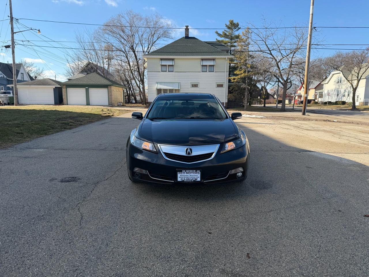 Acura TL 6-Speed AT with Tech Package and 18-In. WP 2012