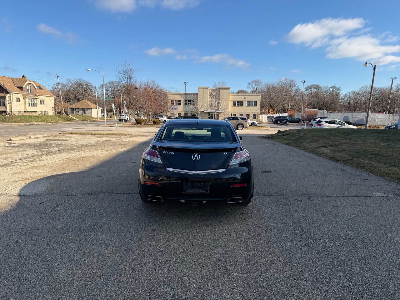 Acura TL 6-Speed AT with Tech Package and 18-In. WP 2012