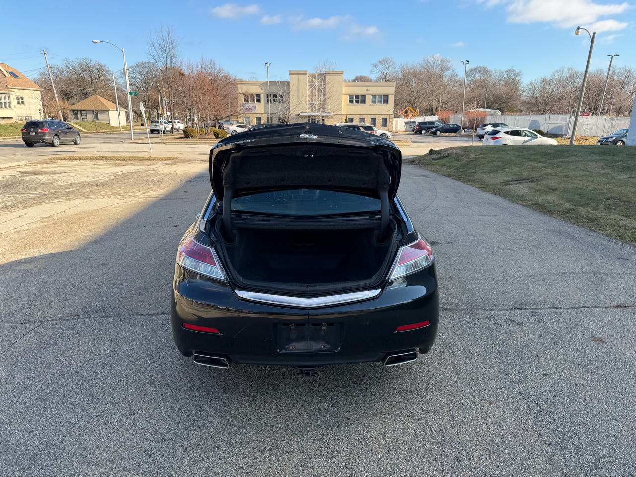 Acura TL 6-Speed AT with Tech Package and 18-In. WP 2012