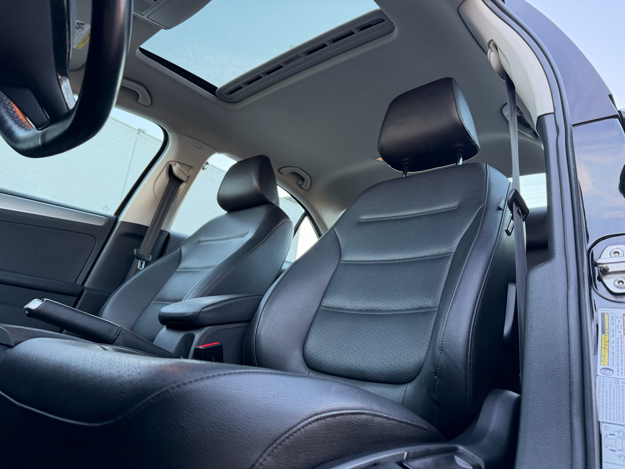 Volkswagen Jetta 1.4T SE 6A 2017