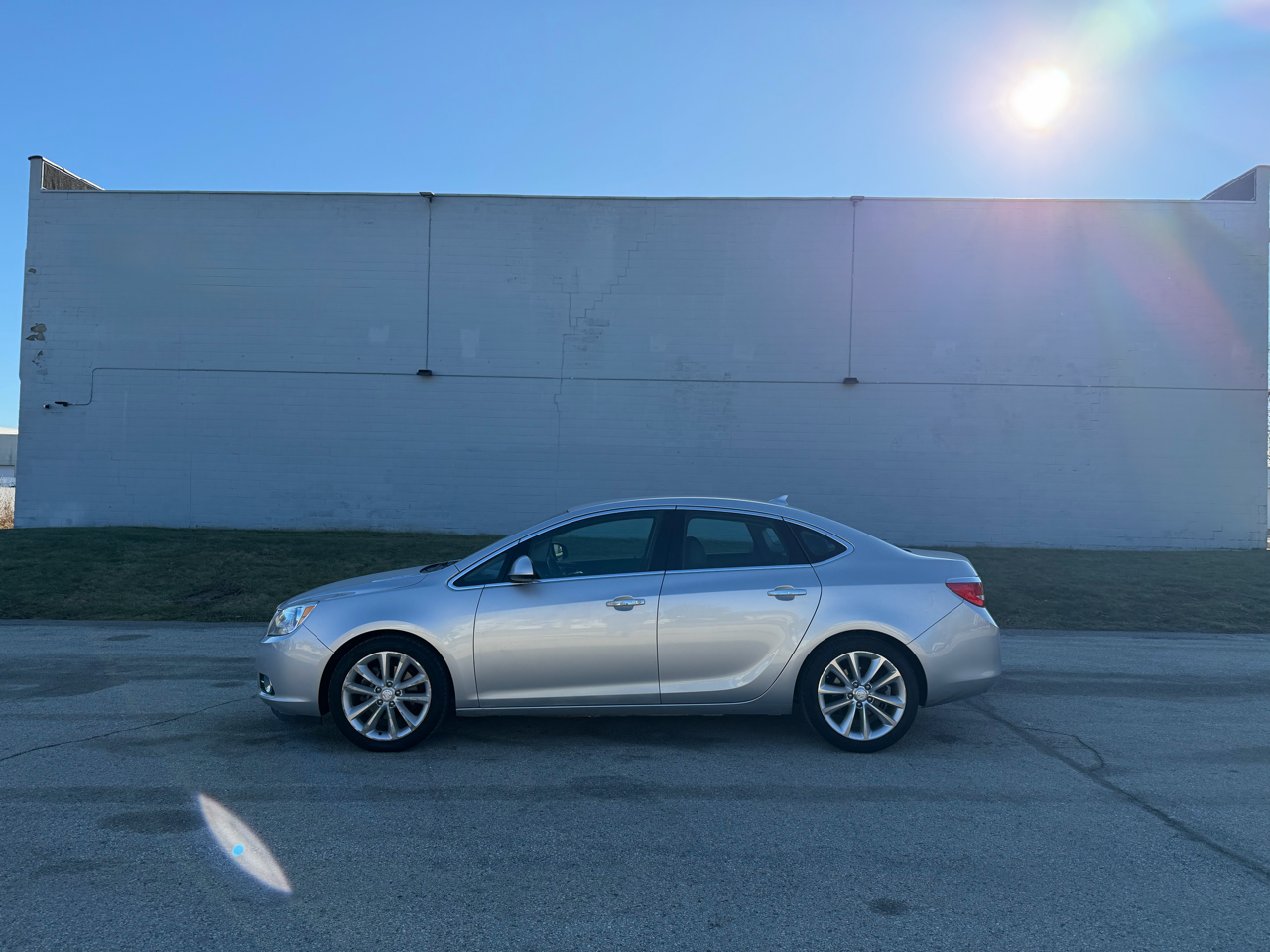 Buick Verano Leather 2012
