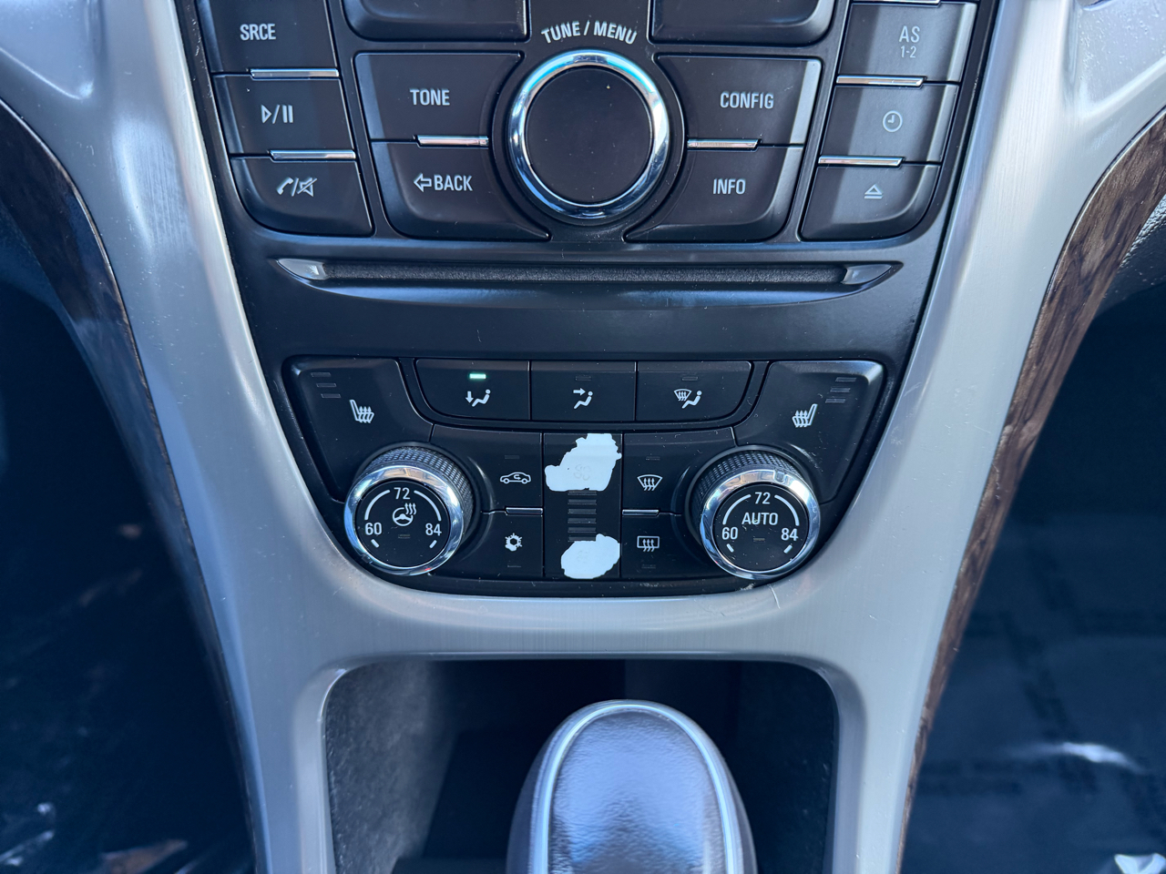 Buick Verano Leather 2012