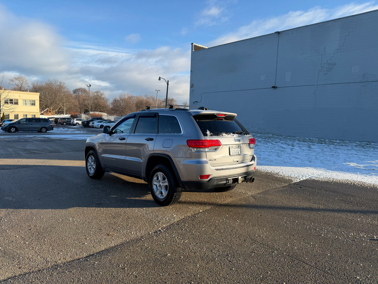 Jeep Grand Cherokee Laredo 4WD 2015