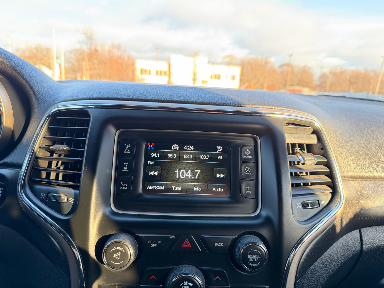 Jeep Grand Cherokee Laredo 4WD 2015