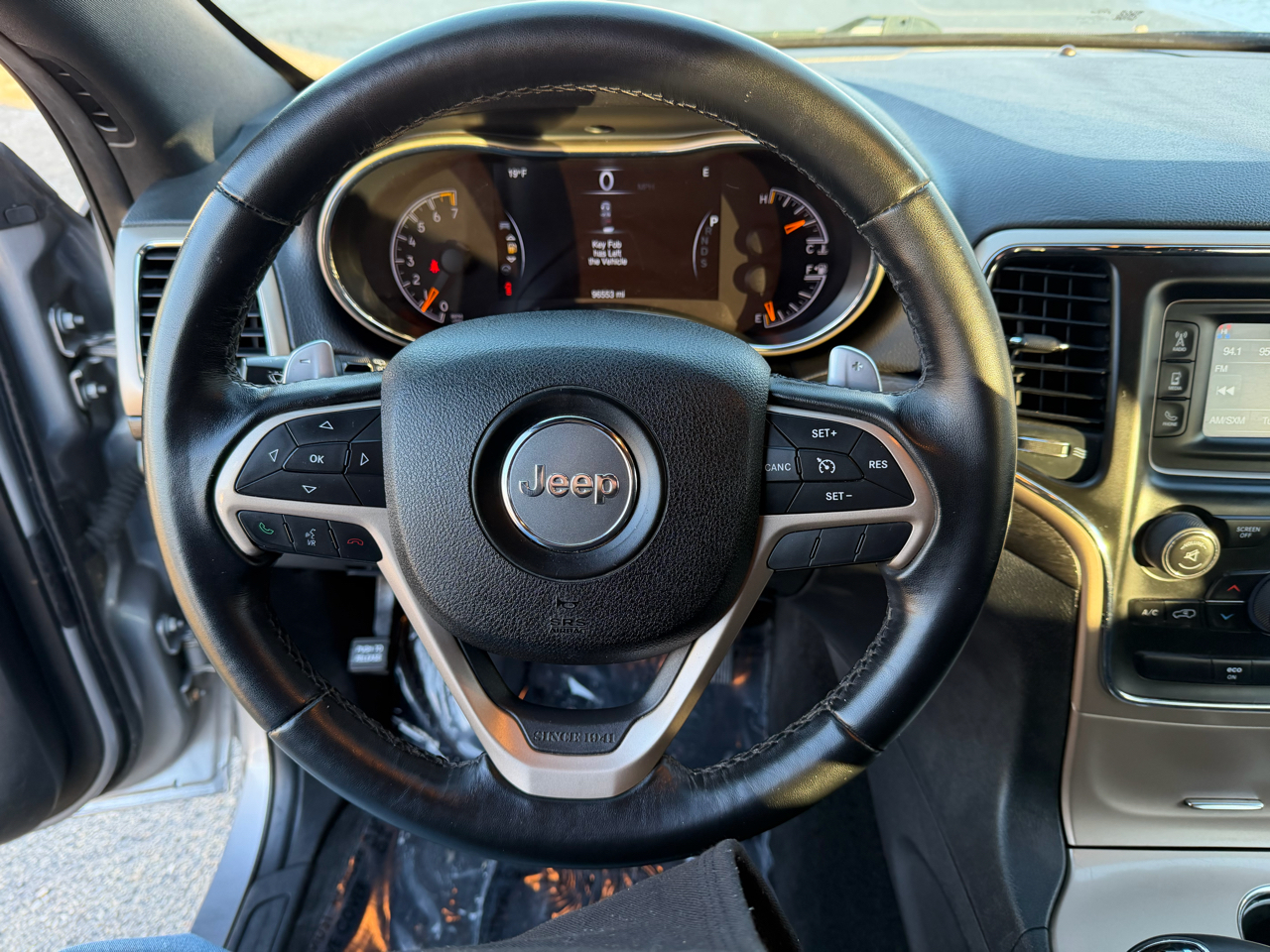 Jeep Grand Cherokee Laredo 4WD 2015