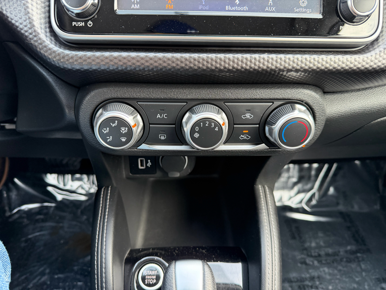 Nissan Kicks SV 2018