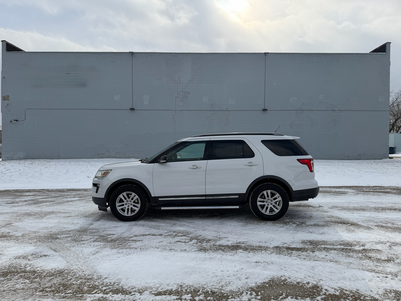 Ford Explorer XLT 4WD 2018