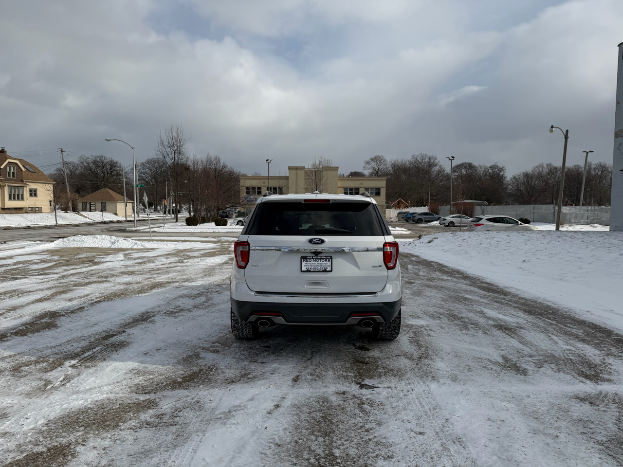 Ford Explorer XLT 4WD 2018