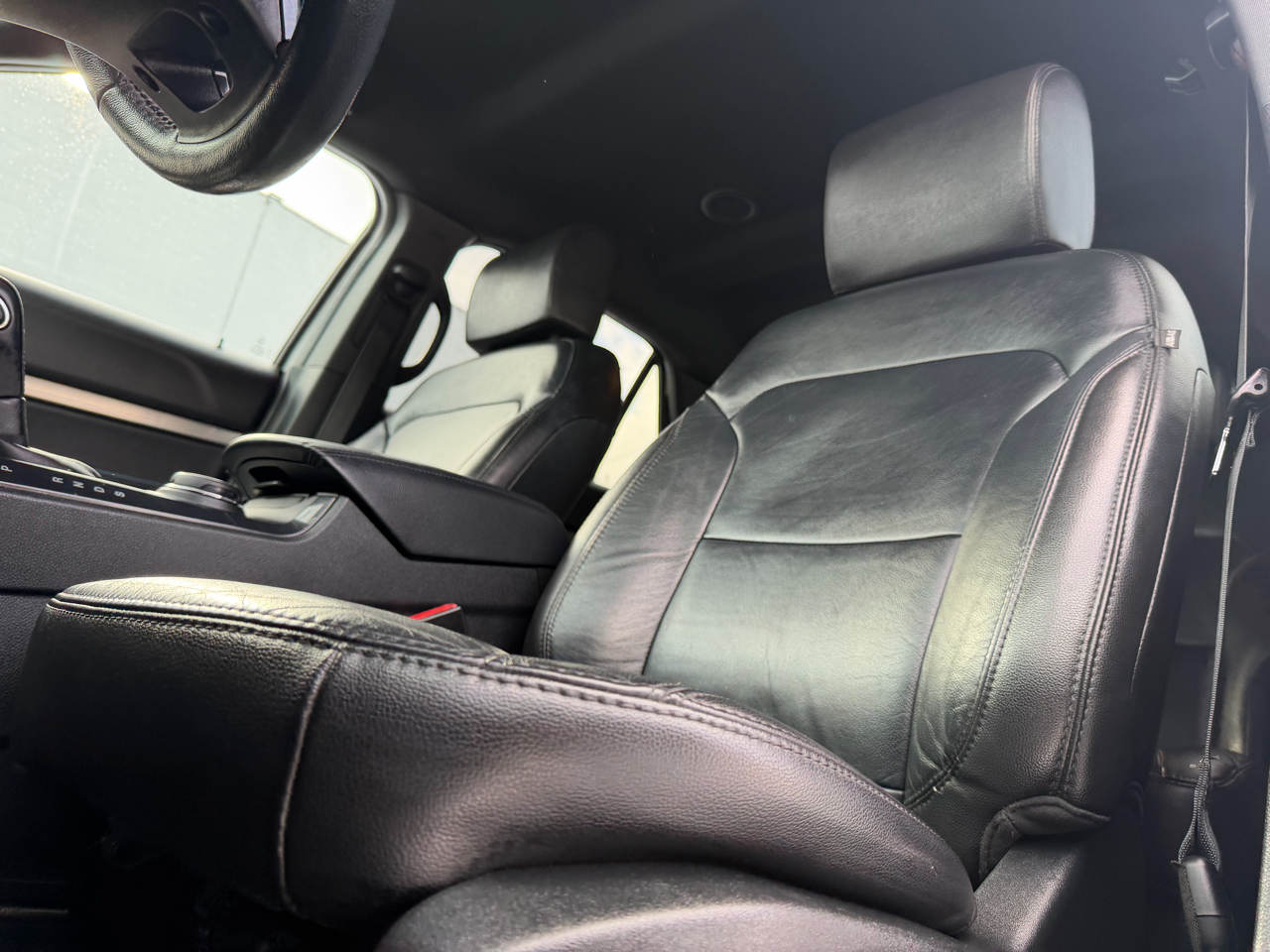 Ford Explorer XLT 4WD 2018