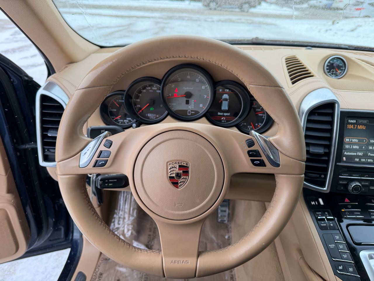 Porsche Cayenne Hybrid S 2012