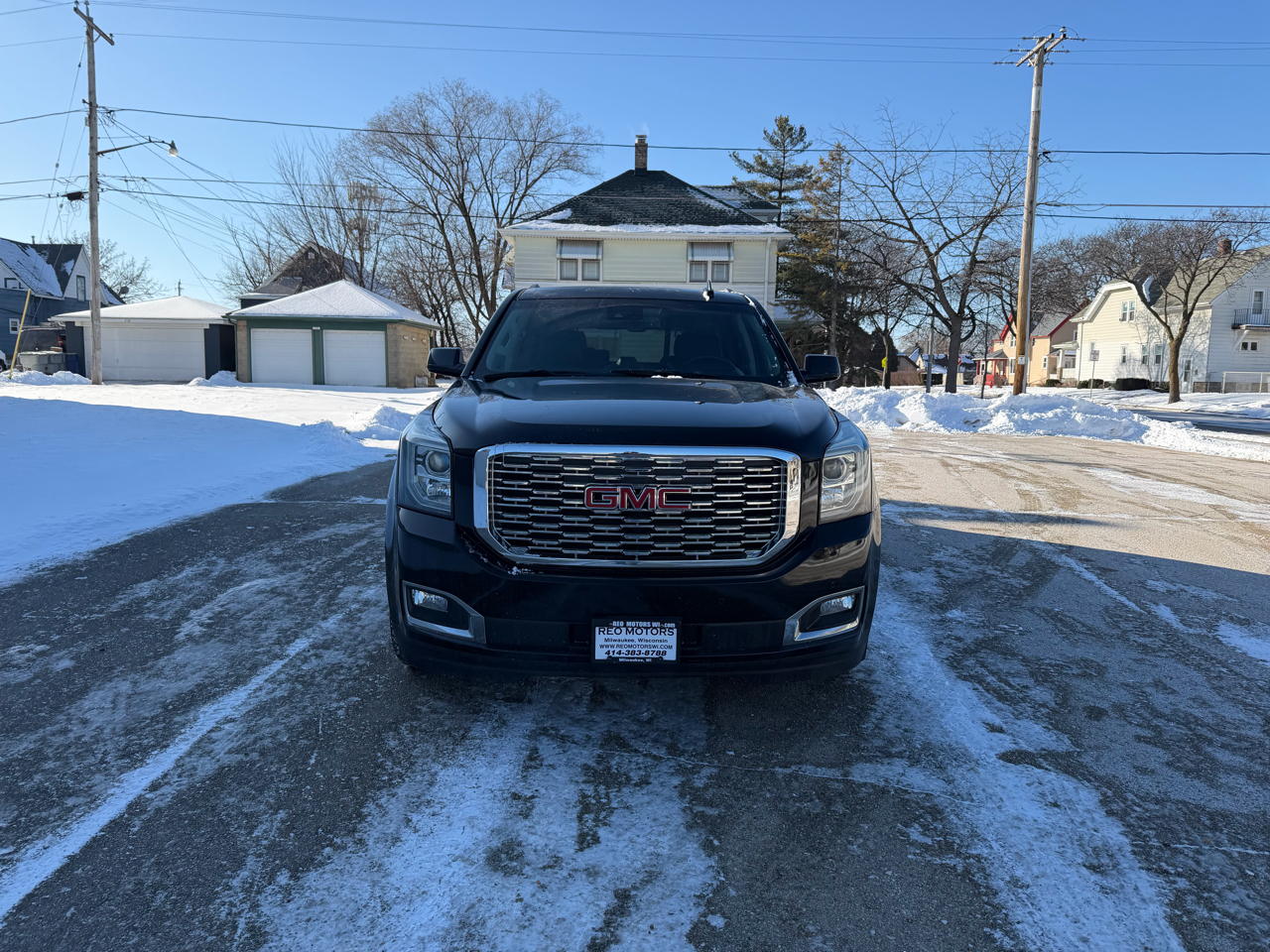 GMC Yukon XL Denali 4WD 2017