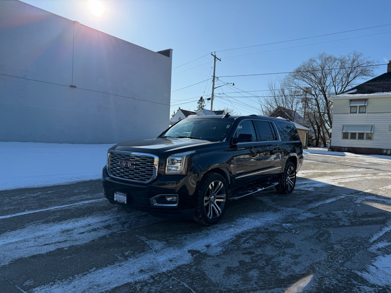 GMC Yukon XL Denali 4WD 2017