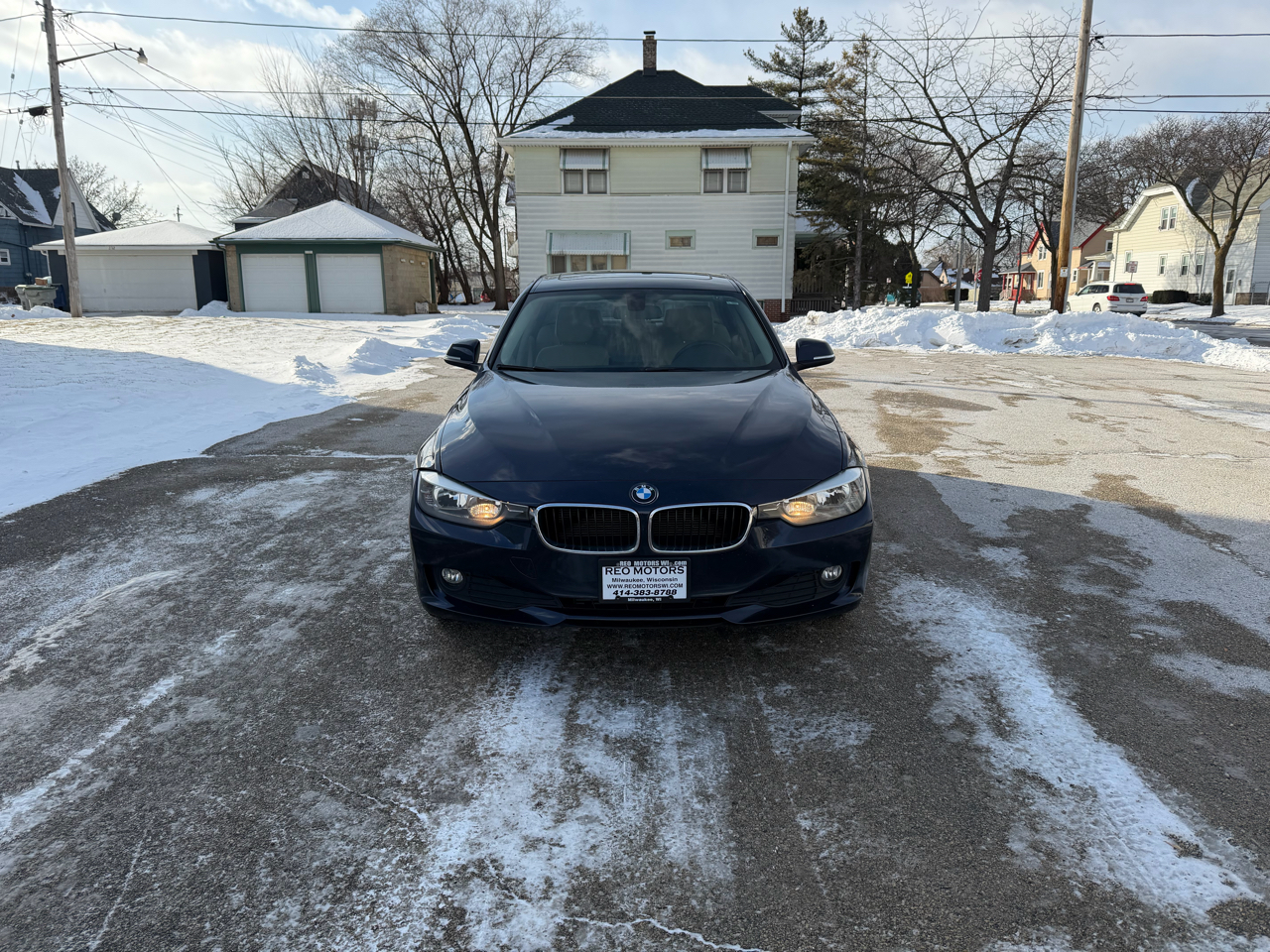 BMW 3-Series 320i xDrive 2015