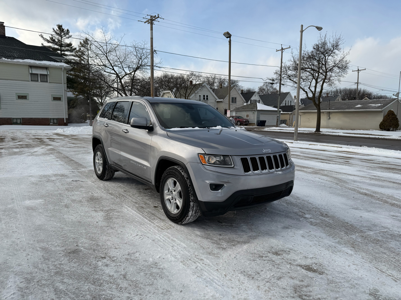 Jeep Grand Cherokee Laredo 4WD 2016