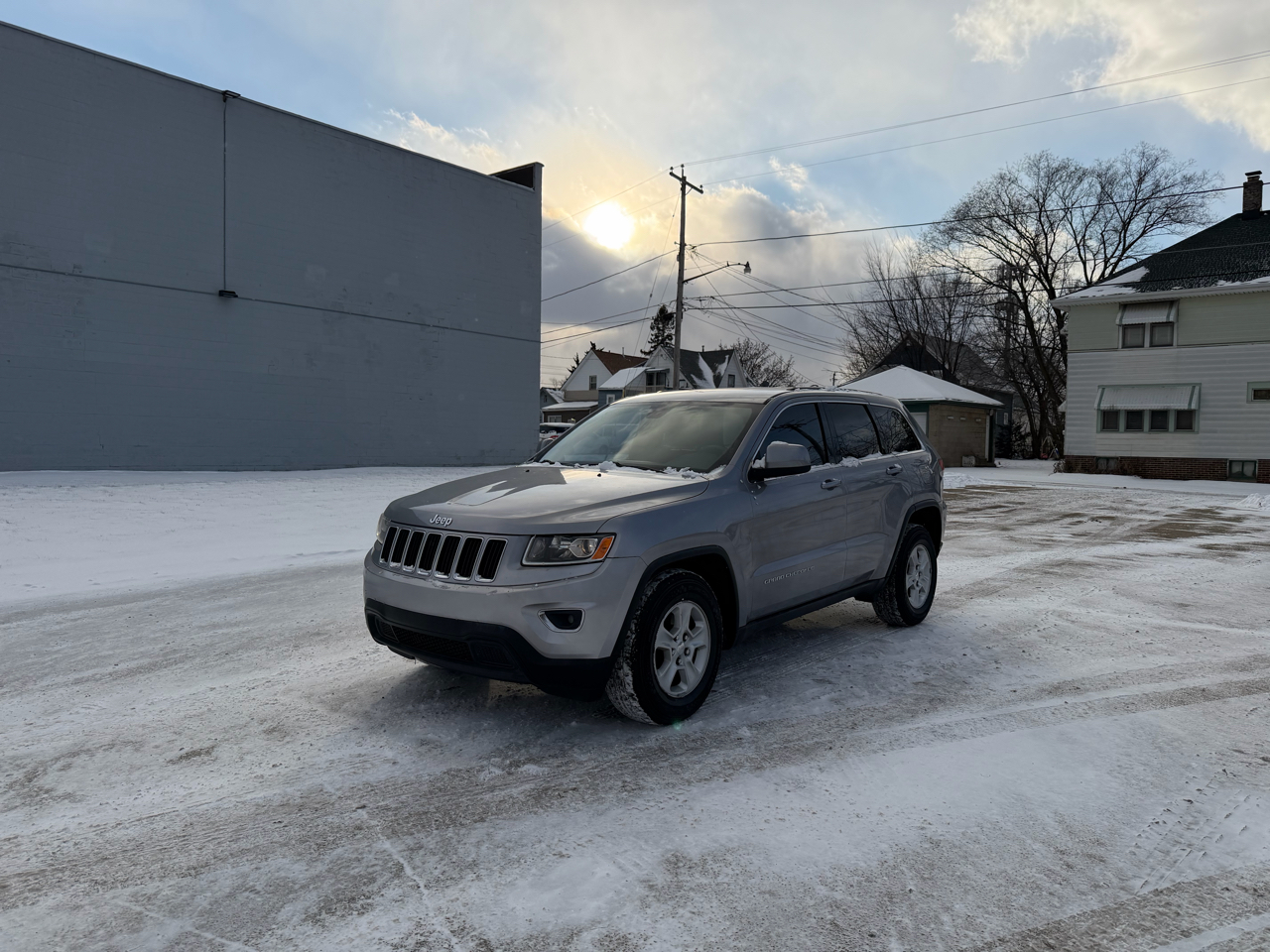 Jeep Grand Cherokee Laredo 4WD 2016