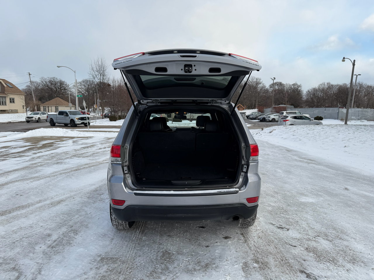 Jeep Grand Cherokee Laredo 4WD 2016
