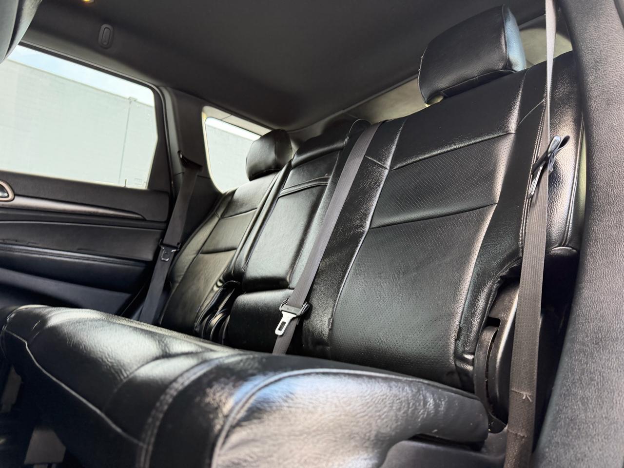 Jeep Grand Cherokee Laredo 4WD 2016