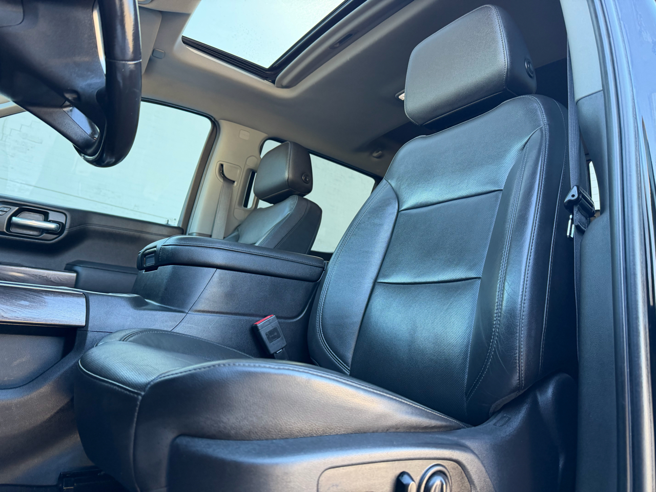 Chevrolet Silverado 1500 LTZ Crew Cab 4WD 2019