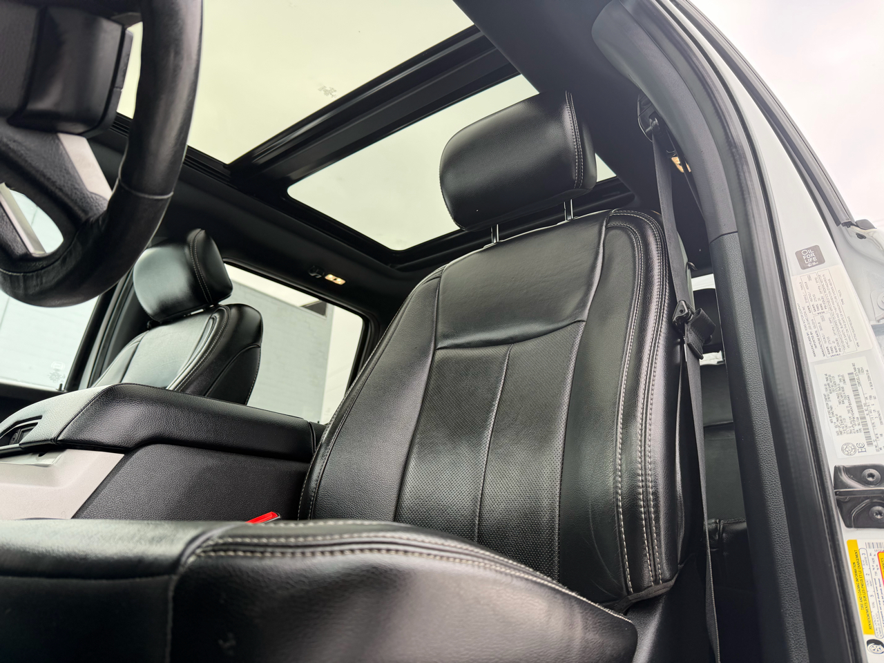 Ford F-150 Lariat SuperCab 4WD 2019