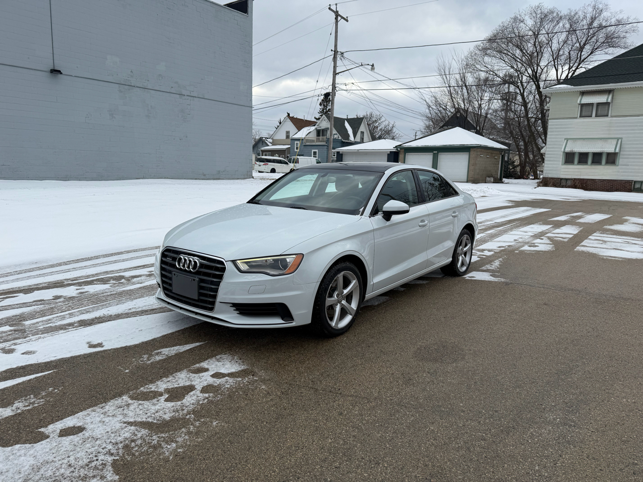 Audi S3 2.0T Premium Plus quattro 2015