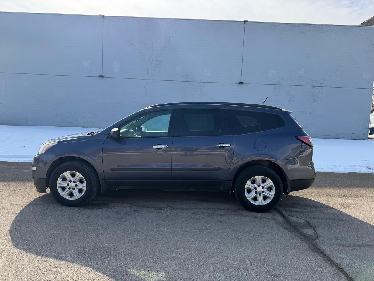 Chevrolet Traverse LS FWD w/PDC 2014